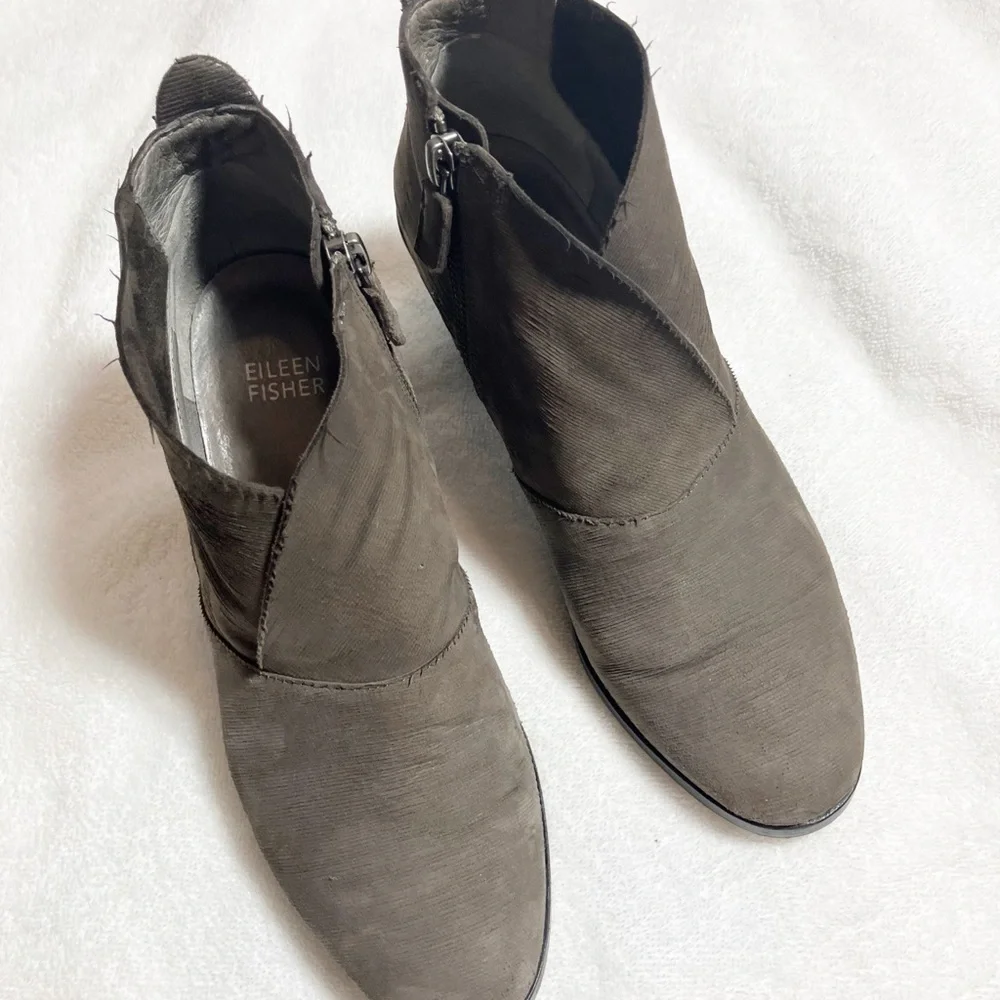 🔥Eileen Fisher Leisel textured leather ankle booties sz6.5